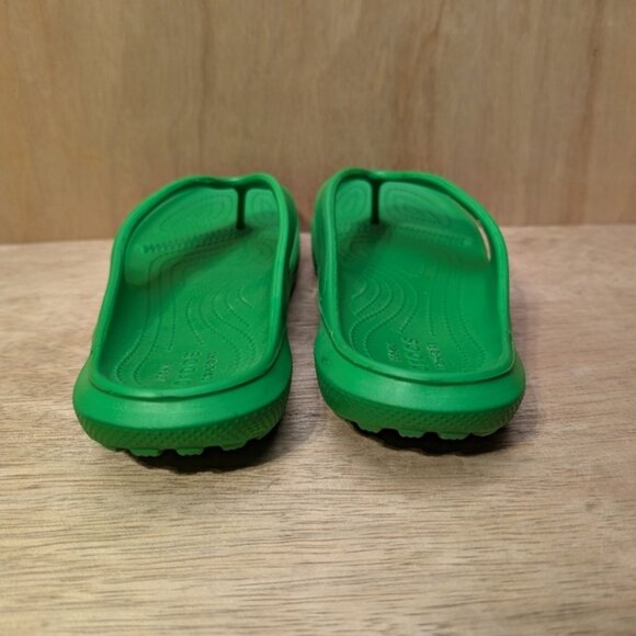 Crocs Kadee Thong Sandals Unisex Men's 6 Women's 8 Green Iconic Comfort - Picture 3 of 11